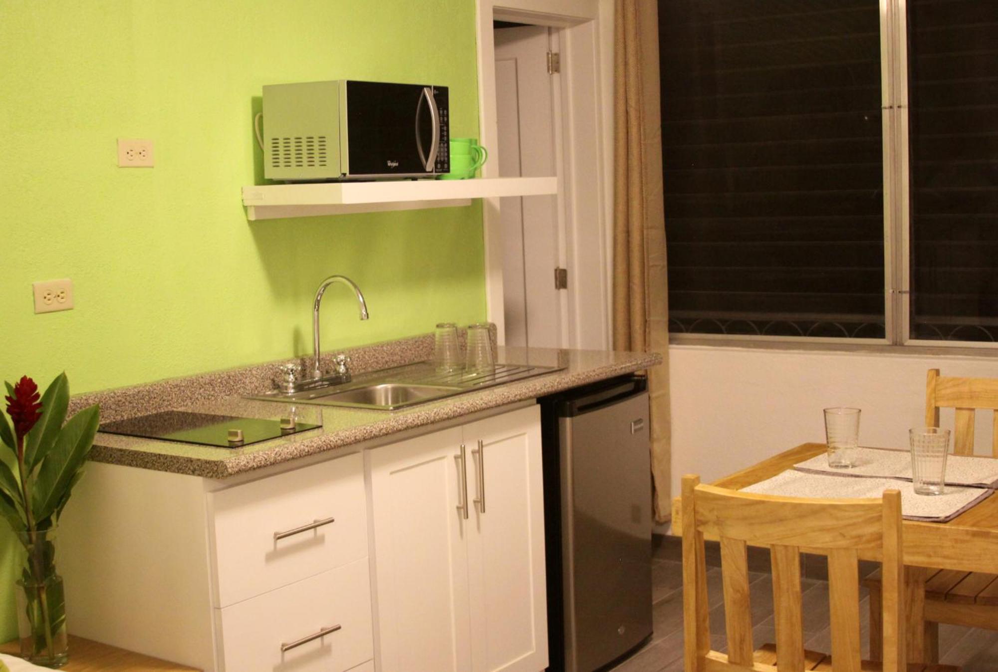 Super Precio Hotel Guatemala City Екстериор снимка